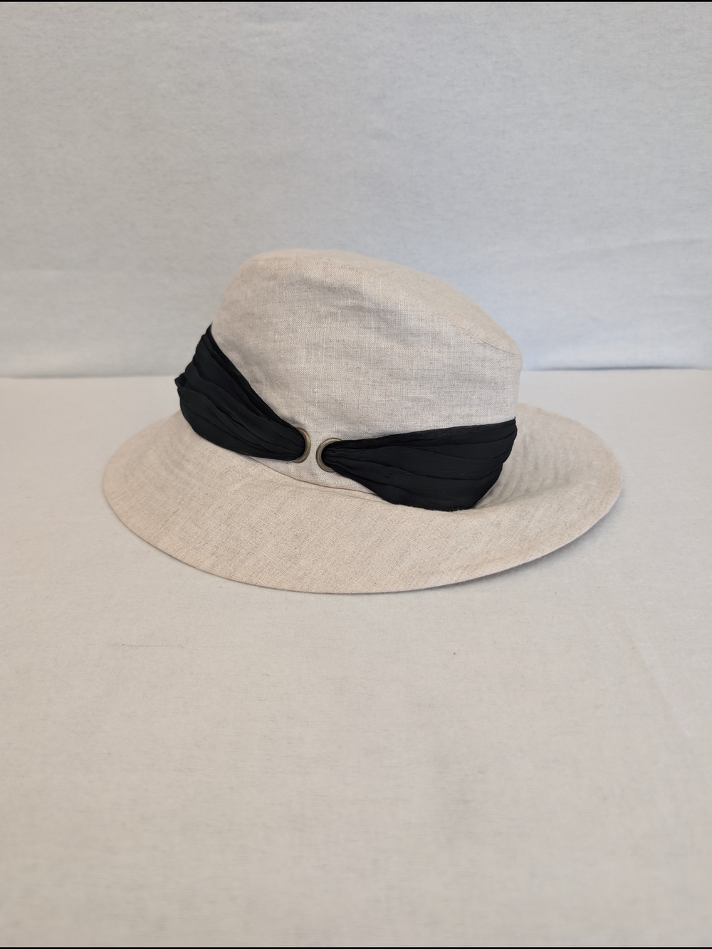 Eugina Kim Womens Jordana Bow Linen Packable Hat Cream Black Vacation Summer